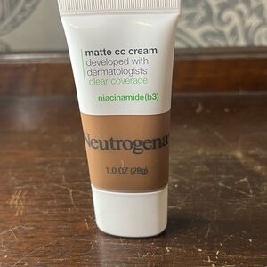 Neutrogena Matte CC Cream – Cinnamon 9.0 – Brand New | Niacinamide, Full-Size